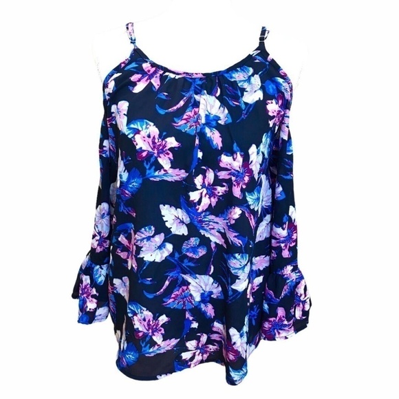 7 Sisters | Cold Shoulder Blouse | Medium - Picture 2 of 5